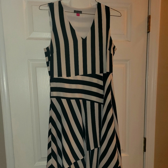 Vince Camuto Asymmetrical  Hem dress, Size 10, Good condition - Picture 1 of 6